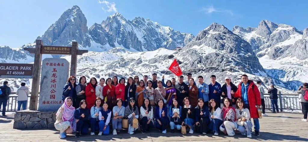 tuyen-dung-thien-khoi-travel