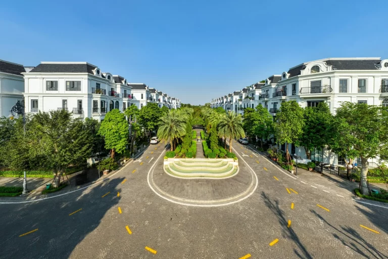 Elegant Park Villa
