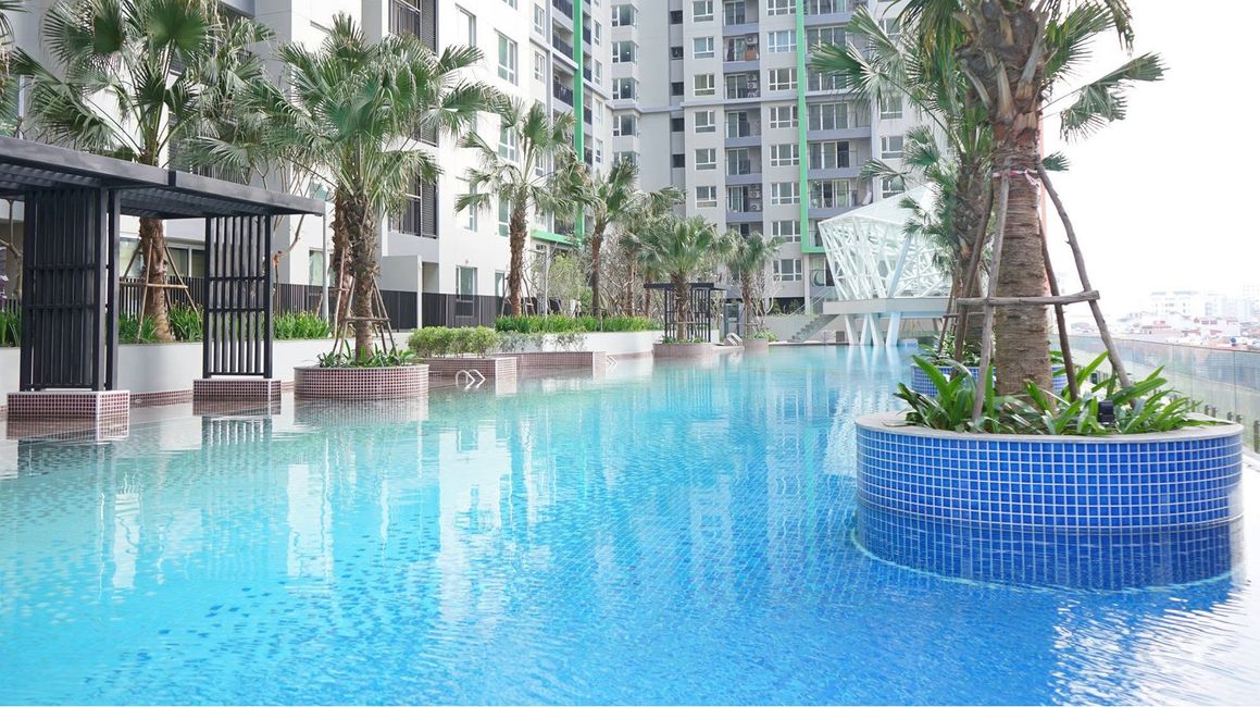 Seasons Avenue bể bơi ngoài trời