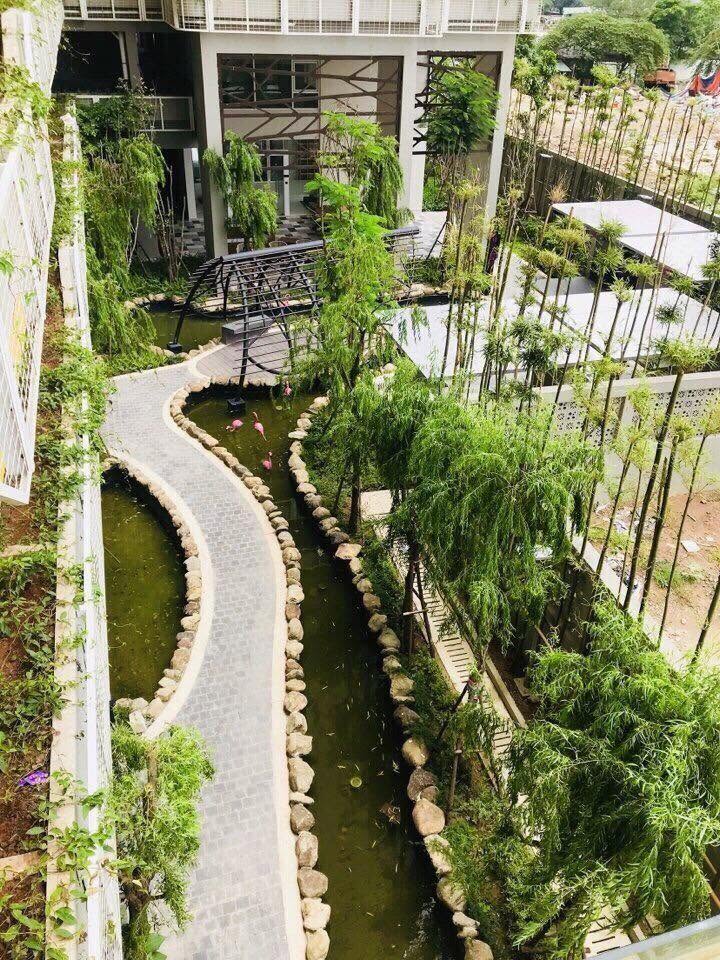 Seasons Avenue đường dạo bộ